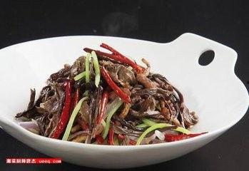 吃茄瓜胸闷,揭秘健康饮食中的潜在风险